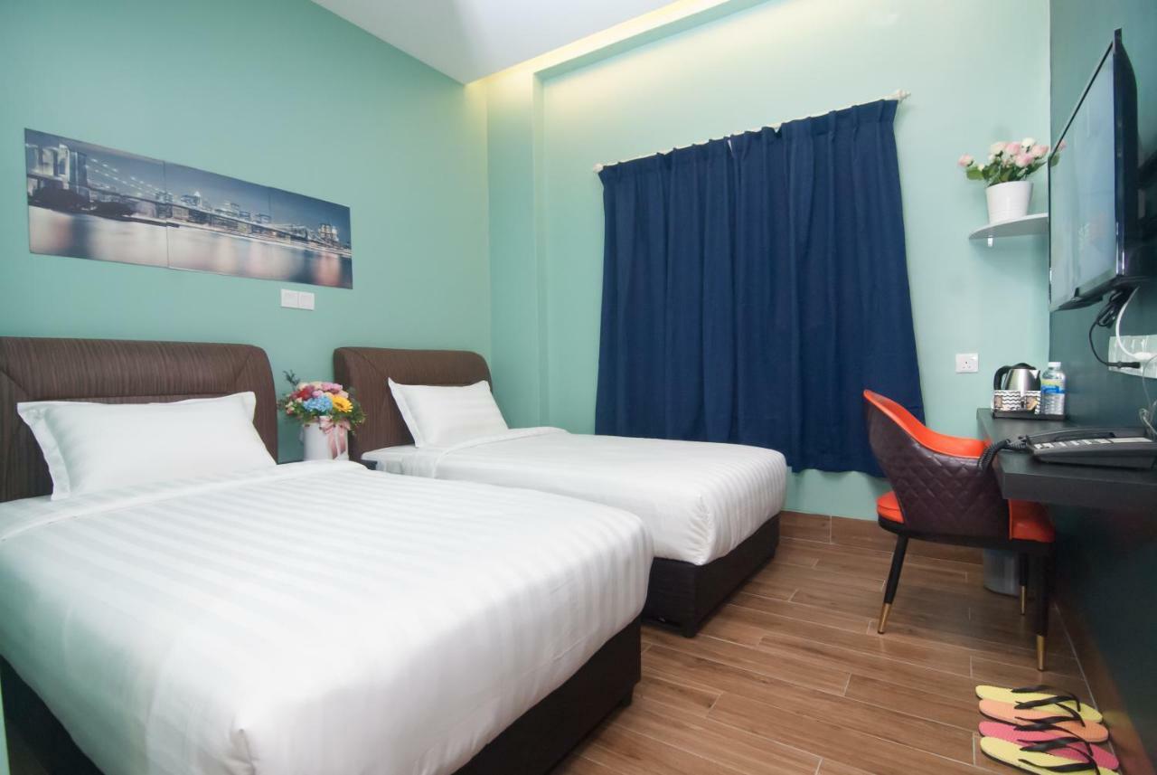 Good 9 Hotel - Bukit Dahlia Johor Bahru Ngoại thất bức ảnh